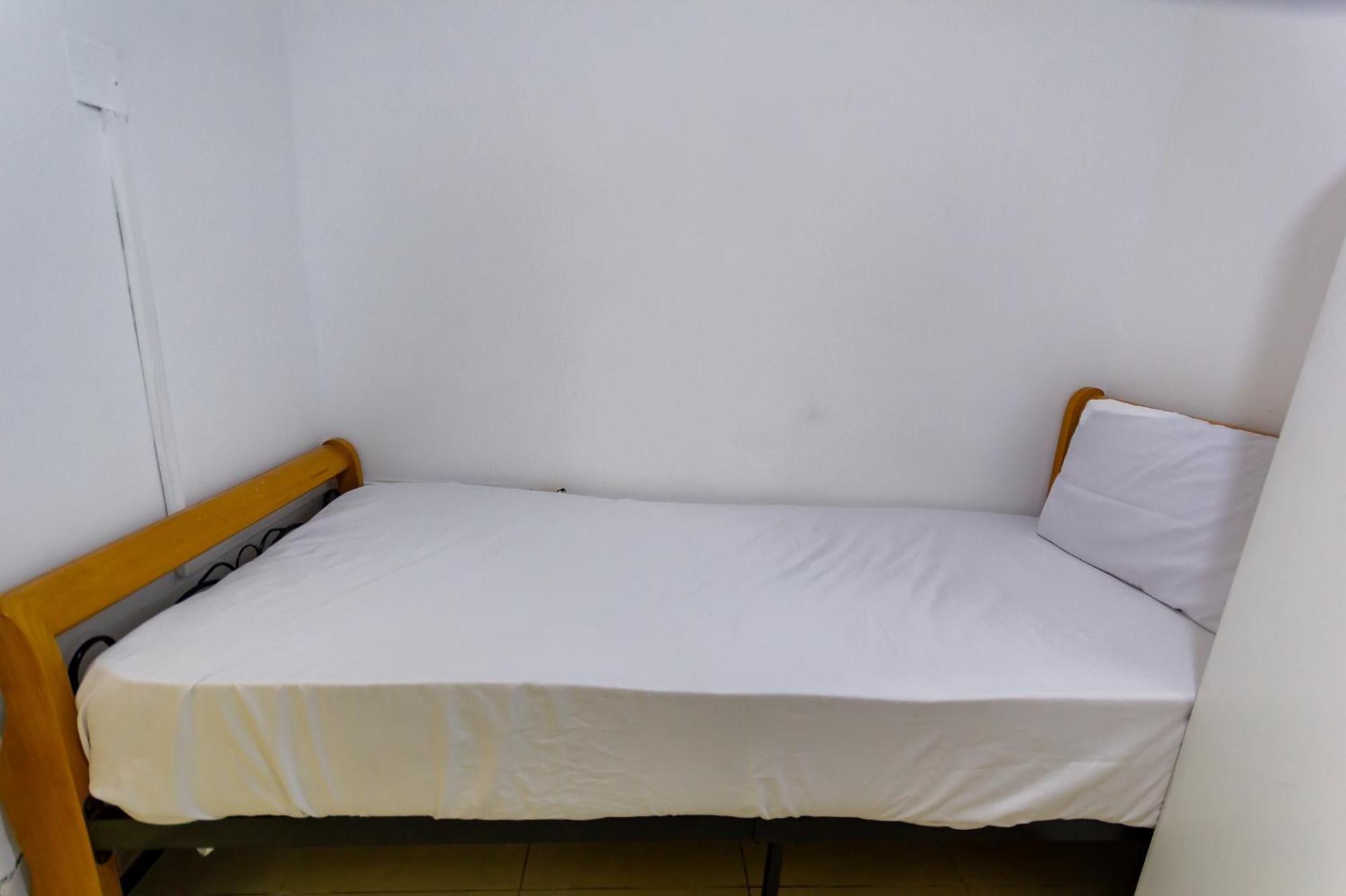 Budget Rooms With Private Bathroom For 'Girls' Only In Dubai, Marina Экстерьер фото
