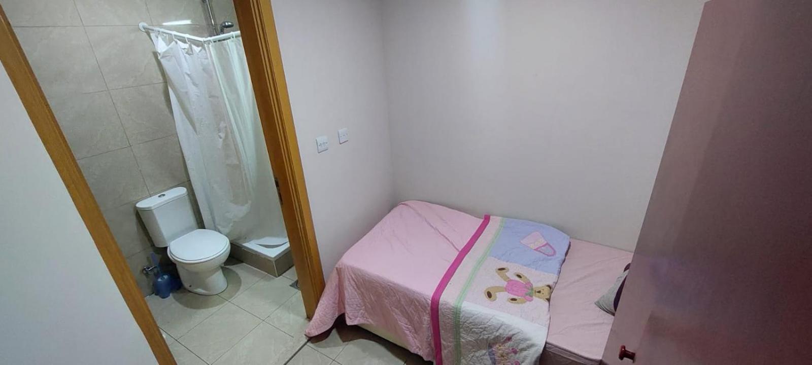 Budget Rooms With Private Bathroom For 'Girls' Only In Dubai, Marina Экстерьер фото